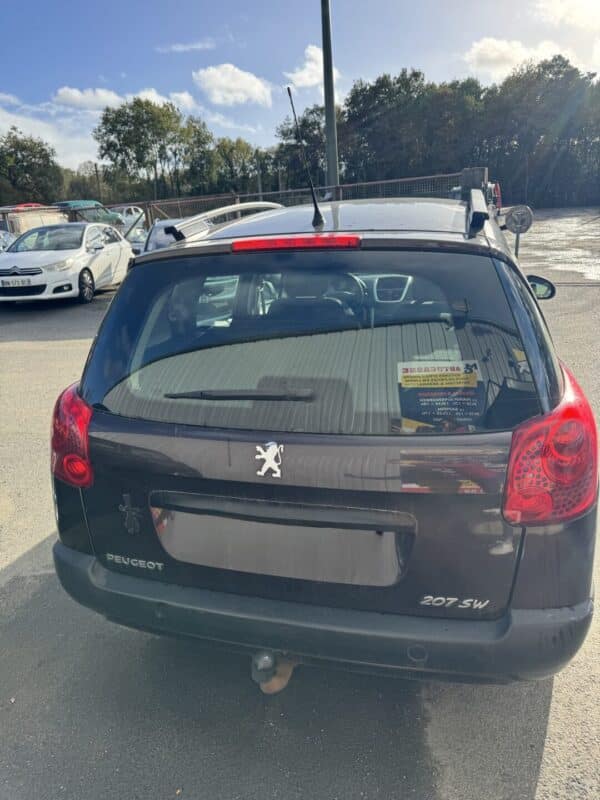 PEUGEOT 207 SW – Image 4